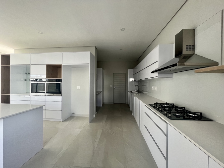 4 Bedroom Property for Sale in Sandown Western Cape
